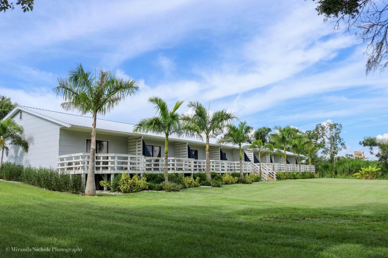 The Rivers Edge Motel LaBelle Exterior foto
